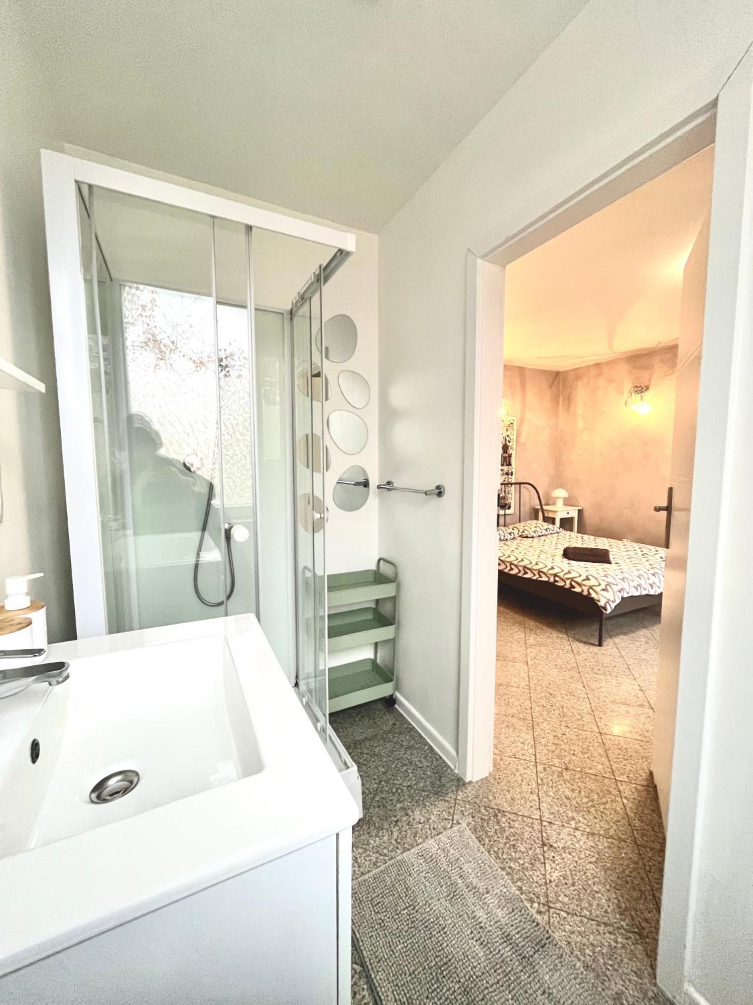 Bezagenta Oldtown2 Close To Metro Apartment วอร์ซอ ภายนอก รูปภาพ