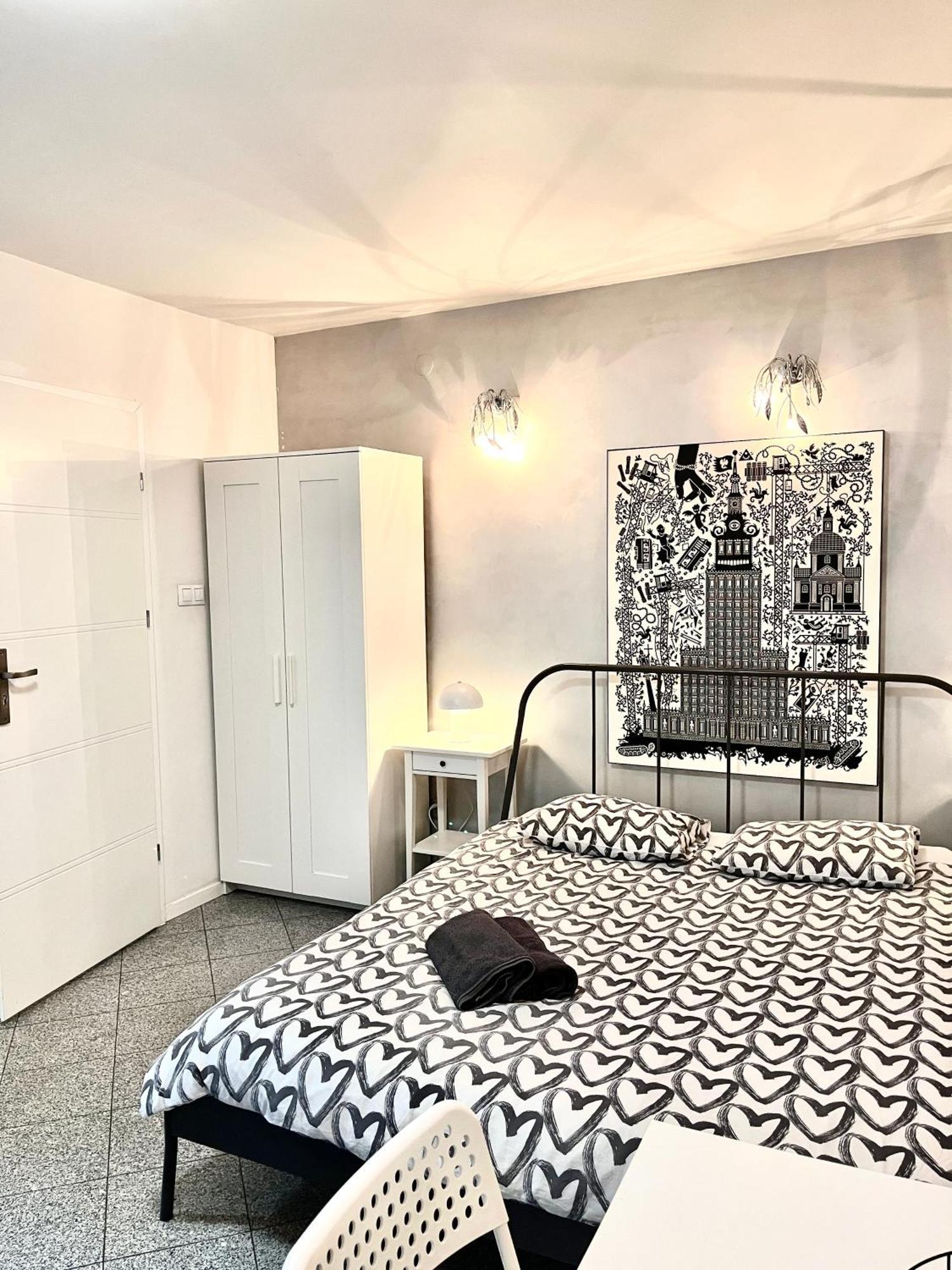 Bezagenta Oldtown2 Close To Metro Apartment วอร์ซอ ภายนอก รูปภาพ
