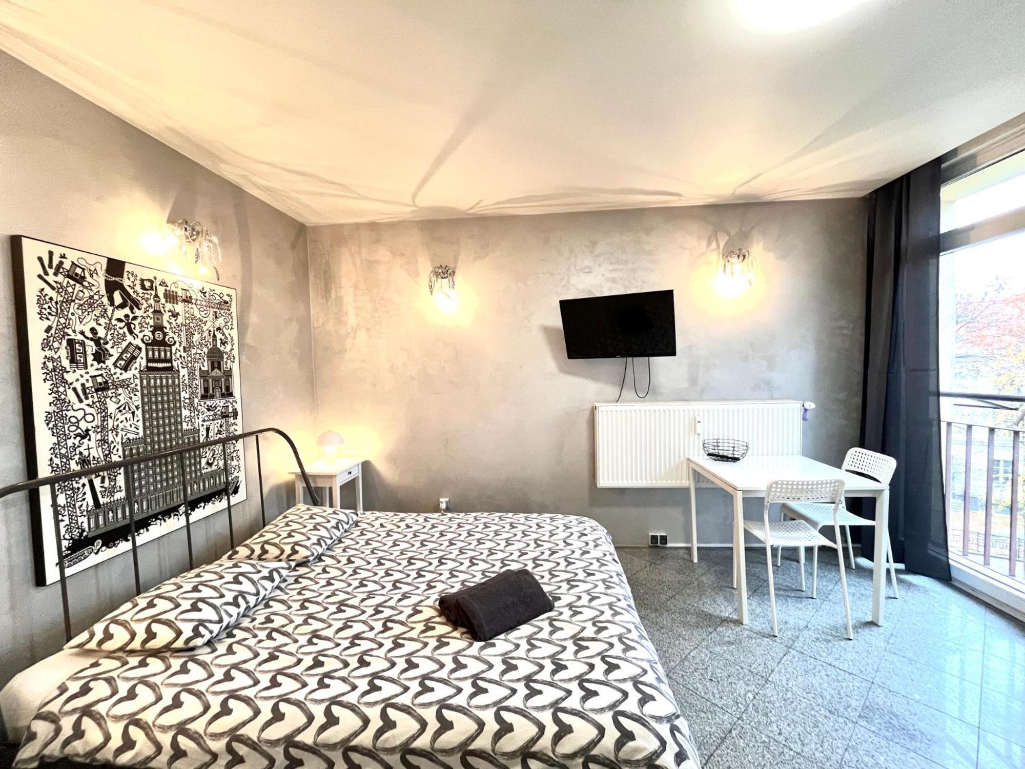 Bezagenta Oldtown2 Close To Metro Apartment วอร์ซอ ภายนอก รูปภาพ