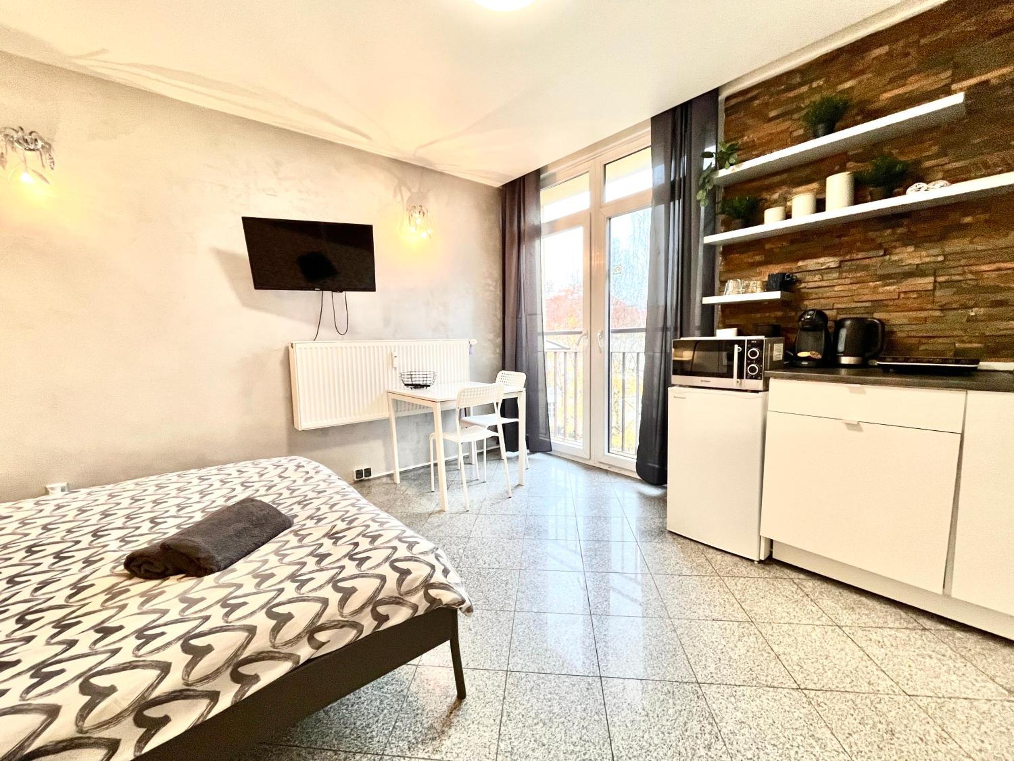 Bezagenta Oldtown2 Close To Metro Apartment วอร์ซอ ภายนอก รูปภาพ